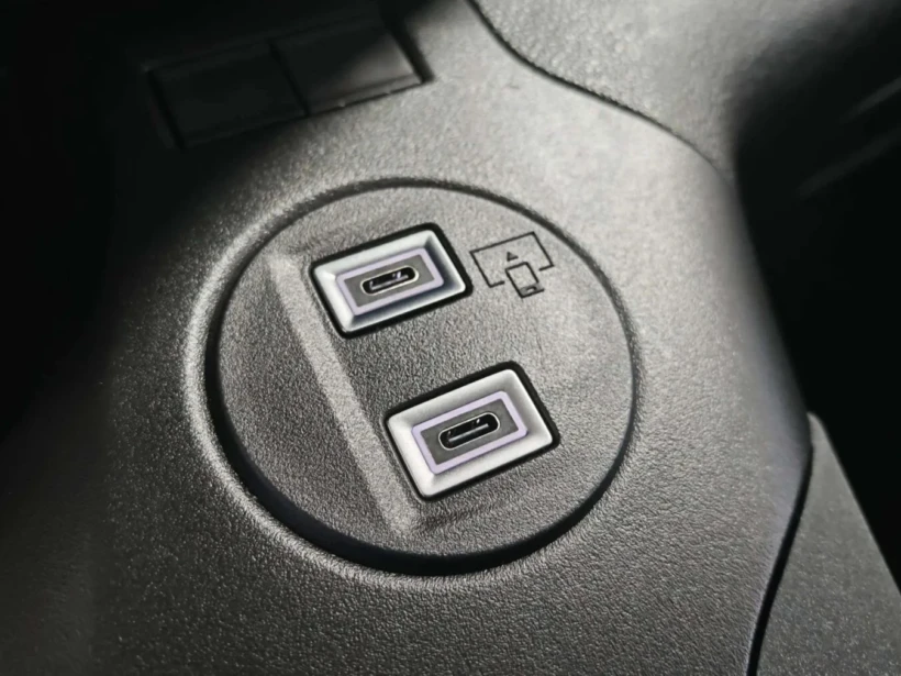 Vehículo de ocasión Peugeot Rifter detalle interior