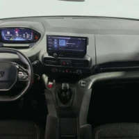 Vehículo de ocasión Peugeot Rifter detalle interior