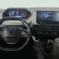 Vehículo de ocasión Peugeot Rifter detalle interior
