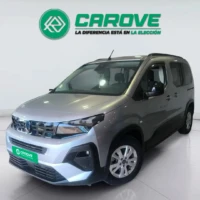 Vehículo de ocasión Peugeot Rifter vista frontal lateral