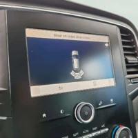 Vehículo de ocasión Renault Megane detalle navegador interior