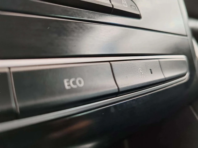 Vehículo de ocasión Renault Megane detalle interior