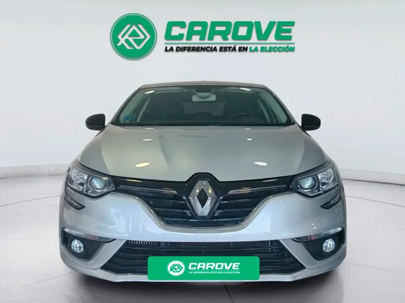 Vehículo de ocasión Renault Megane vista frontal